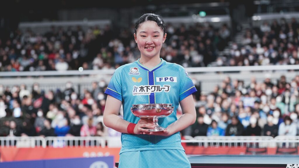 日本女子編】卓球選手使用用具(ラケット・ラバー)一覧 - やりログ